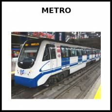 METRO (MEDIO DE TRANSPORTE) - Foto