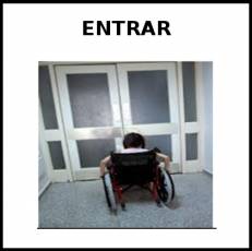 ENTRAR (EN SILLA) - Foto